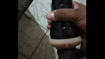 Flashlight masturbating toys