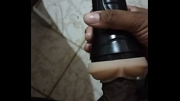 Flashlight masturbating toys