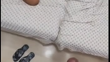 Deixei pau dele todo babado e duro e ele meteu todinho no meu cu deixando todo arrombado