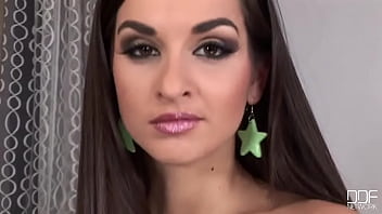 Stunning green pumps and puntang