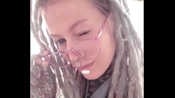 A little selfie video from the beach ️ soaking in the sun and good vibes#beachselfie #oceansidevibes #sunnydays