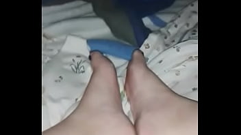 Masturbation girlfriend feet
