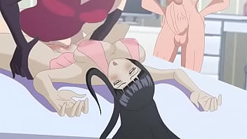 Hinata la zorra oculta de la hoja