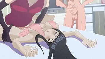 Hinata la zorra oculta de la hoja