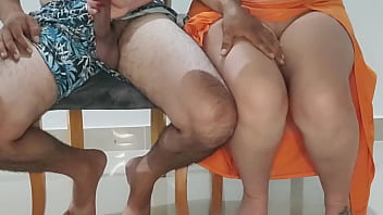 La Puta De Mi Hermanastra Se Puso Demasiado Hot En La Cena Con Nuestros Padrastros Nos Atraparon Pero Ella Siguió Cabalgando Real Casero thumbnail