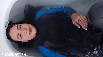 Hot moonblack underwater submissive bondage