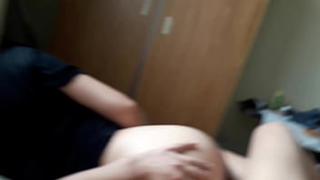 Un rico mañanero en mi cuarto junto a mi sexy nena