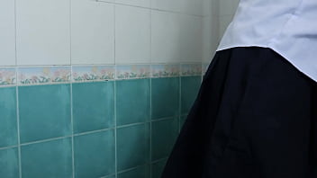 หลุดนักเรียนไทยแอบเอาดิลโด้มาเล่นที่ห้องน้ําโรงเรียน ninewthai