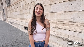 Bjraw silvia soprano deepthroats and gags on a big dick