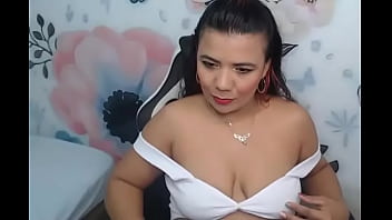 Salma29 regresando al show seductor