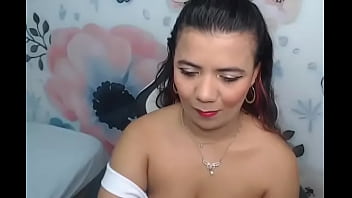 Salma29 regresando al show seductor