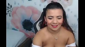 Salma29 regresando al show seductor