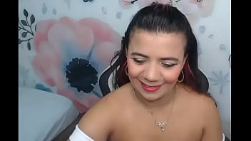 Salma29 regresando al show seductor