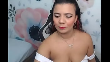 Salma29 regresando al show seductor