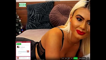 Blonde babe moan for change