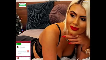 Blonde babe moan for change