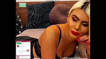 Blonde babe moan for change