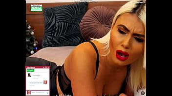 Blonde babe moan for change