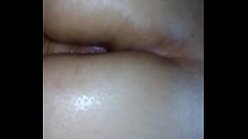 Con aceite su clitoris