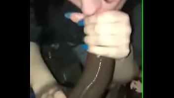 White teen sucking big dick