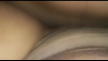 Fodendo a buceta da novinha com