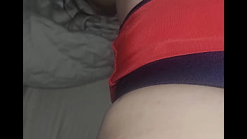 Lil girl with tight pussy swallows the condom and makes me cum quickly inside her #lovescreampie