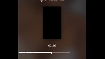 Chica enseando tetas