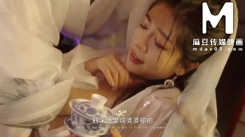 The Bajie Peeps Into The Secret Sex Between Jade Emperor And Taiyin Xingjun And Pays A Terrible Price For It thumbnail