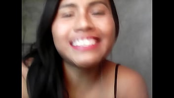 Boliviana se exibe le gusta