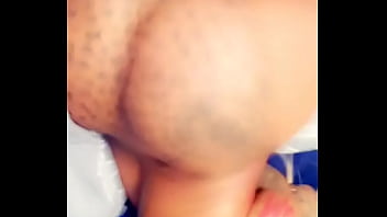 Rt spr burnaboy music & my pussy both poppin make sure y’all retweet this pussy oooo deeeee