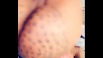 Rt spr burnaboy music & my pussy both poppin make sure y’all retweet this pussy oooo deeeee