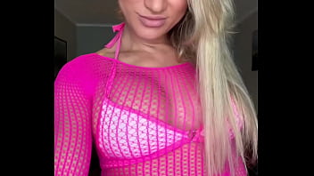 How do you like the outfit