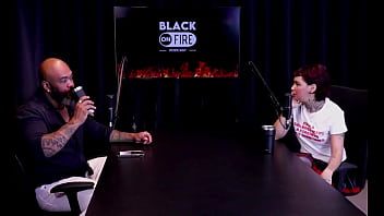 Tem os caninos por ser fã de vampiros gravou com casais tem uma rede de apoio com os seguidores e o cara que broxou e meteu mole annie clementine watch sheer red