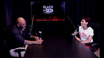 Tem os caninos por ser fã de vampiros gravou com casais tem uma rede de apoio com os seguidores e o cara que broxou e meteu mole annie clementine watch sheer red