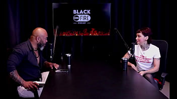 Tem os caninos por ser fã de vampiros gravou com casais tem uma rede de apoio com os seguidores e o cara que broxou e meteu mole annie clementine watch sheer red