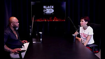 Tem os caninos por ser fã de vampiros gravou com casais tem uma rede de apoio com os seguidores e o cara que broxou e meteu mole annie clementine watch sheer red