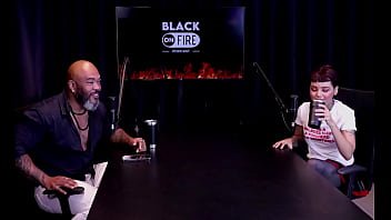 Tem os caninos por ser fã de vampiros gravou com casais tem uma rede de apoio com os seguidores e o cara que broxou e meteu mole annie clementine watch sheer red