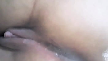 Sapeca da madrasta estava querendo chupar meu pau