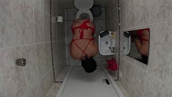 Foi no banheiro esqueceu de trancar a porta amigo entrou e meteu a rola nela