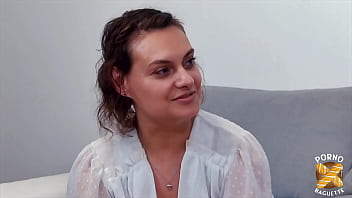 Sexy love coquine torride aime la bite bien dure