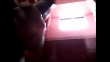 Masturbandome un rato