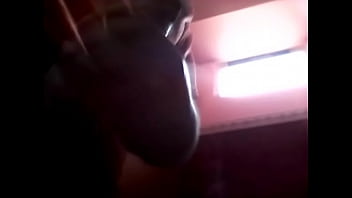 Masturbandome un rato