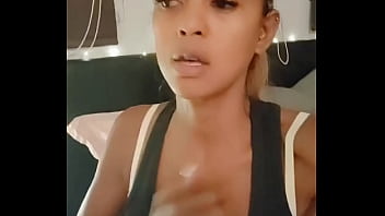 Story public episode infirmière