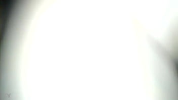 Me follo un culo enorme bien duro