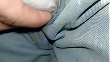 Pantalones orinados con pañal de tela y día doble orgasmo