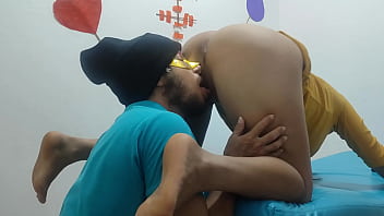 Hot sexy pussy amateur porn video a big sucking with tongue for my vagina is great