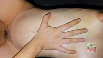 Mexicana caliente haciendo patitos en mi verga y sus juguitos de princesa