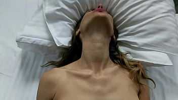 Picked up a slut in the park and skipped coffee for a sloppy blowjob and a hot fuck