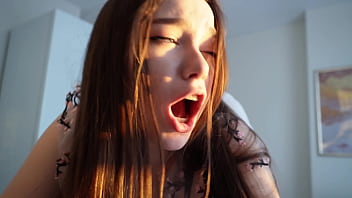 Helped my stepsister take pictures for her boyfriend something went wrong i fucked her