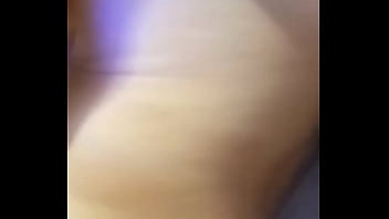 De ladinho não aguento me mijo toda se tanto me gozar